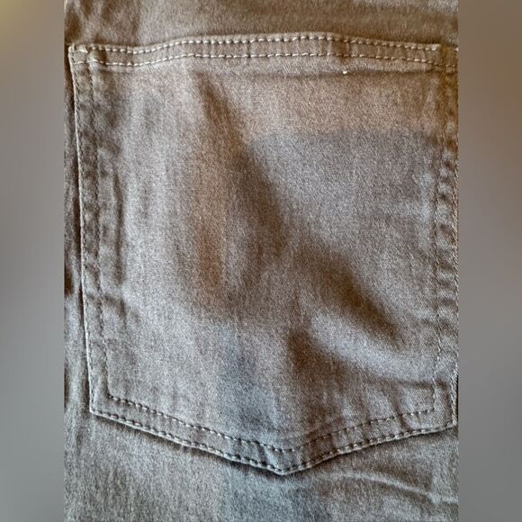Pants/stretchy jean material. Light grey. Brand new with tags! Chaps. 34x30 - Picture 7 of 8